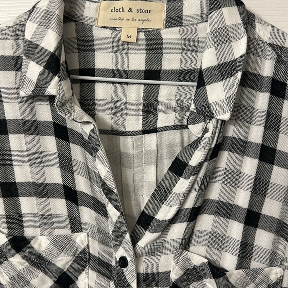 Cloth and Stone button down - Picture 2 of 4